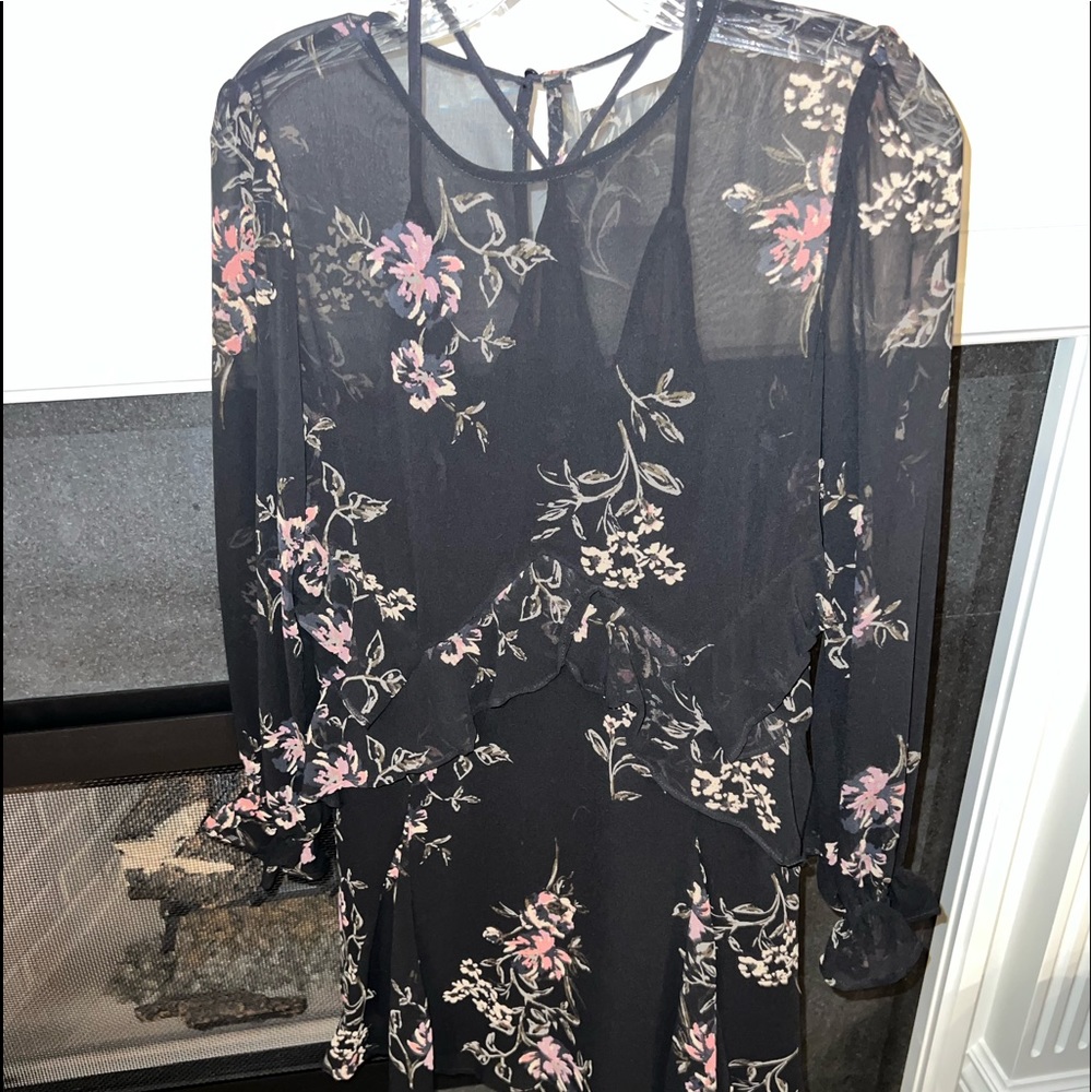 Pretty floral feminine dress by ASTR